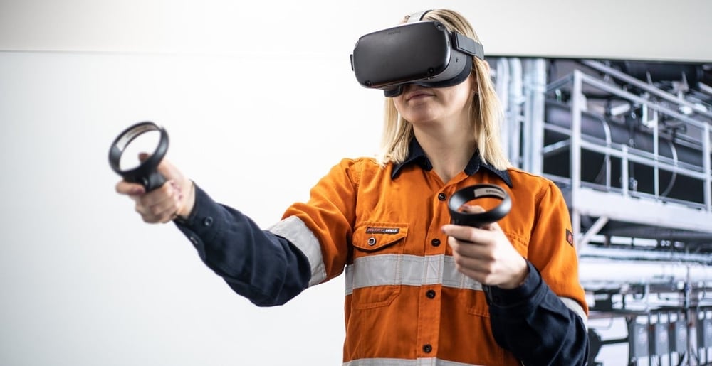 Processi manuali nell'industria: aumentare l'efficacia della formazione con la realtà virtuale