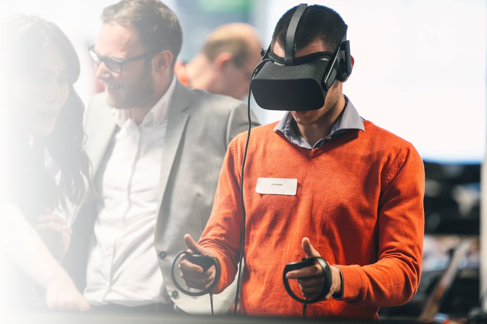 Metaverso e formazione aziendale: come usare la realtà virtuale